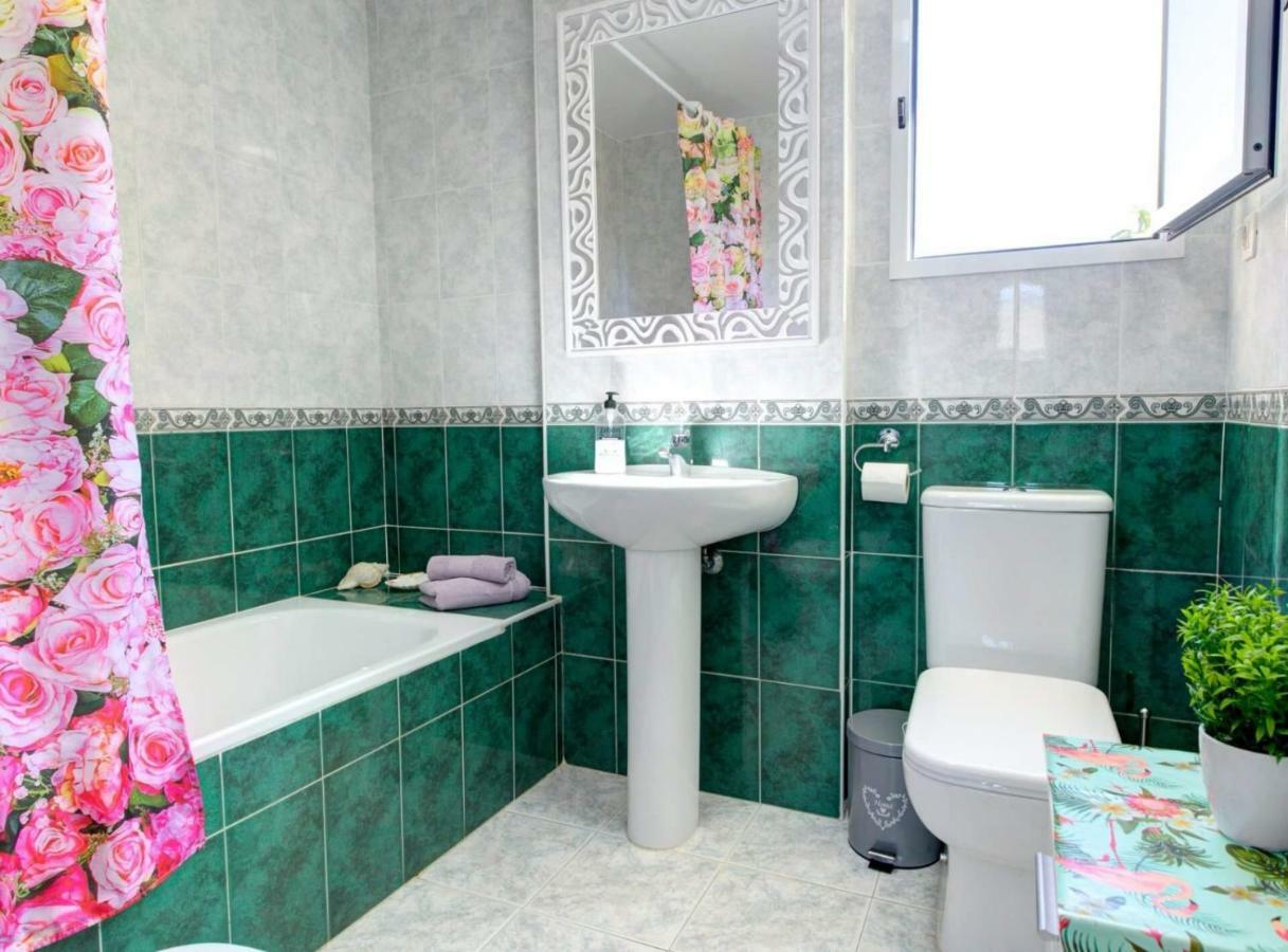 Apartamento Vinuela Fuengirola Dış mekan fotoğraf